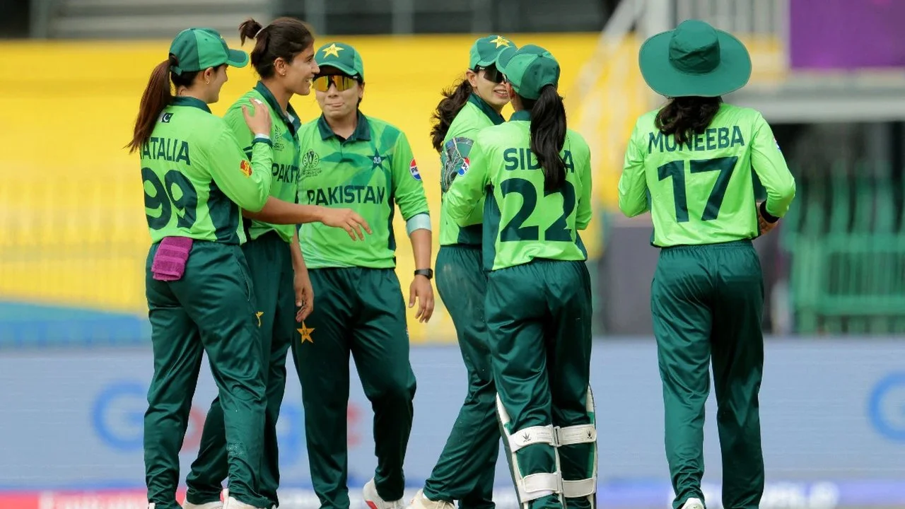 Pakistan足球数据趋势对比分析：女板热身惨败苏格兰的数据信号
